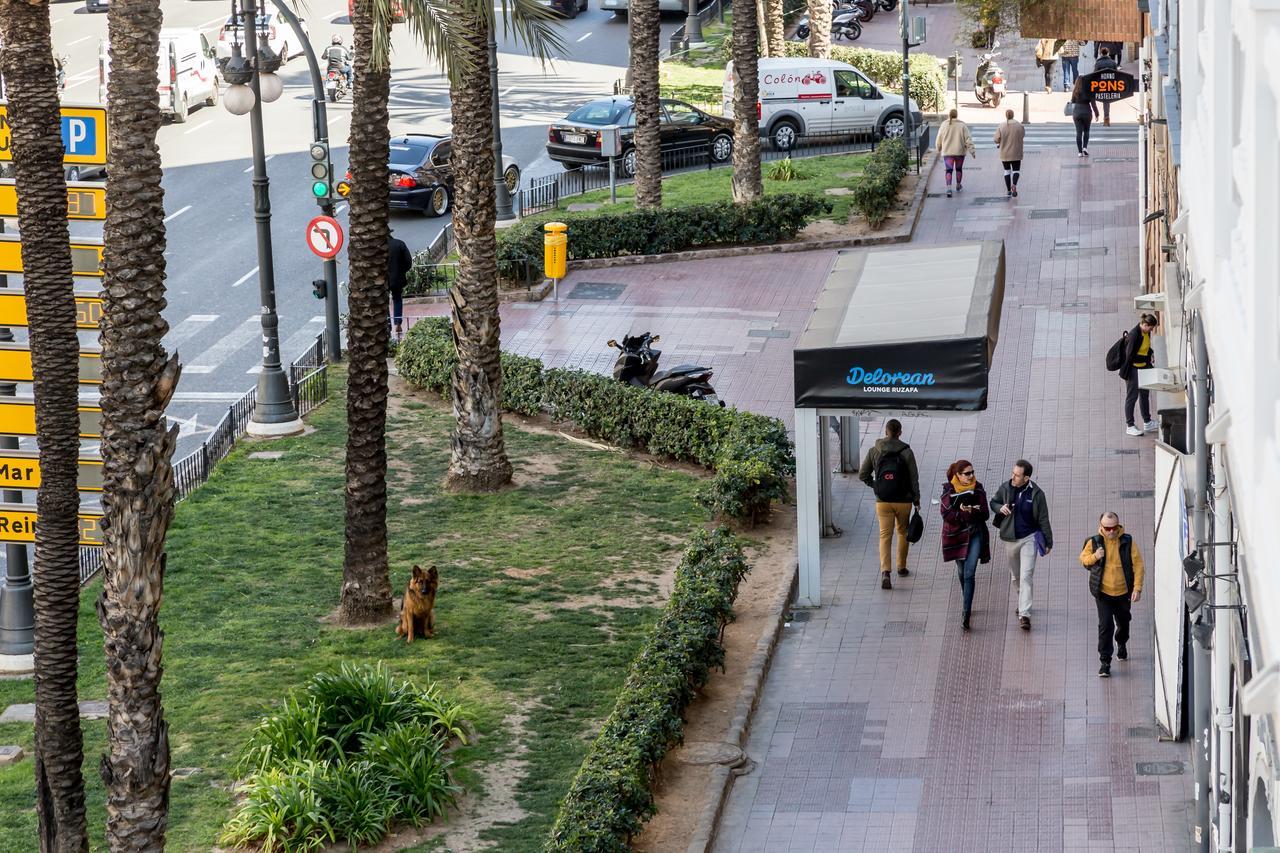 Travel Habitat Gran Vía Ruzafa Valência Exterior foto